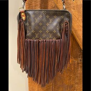 Vintage Boho Authentic LV